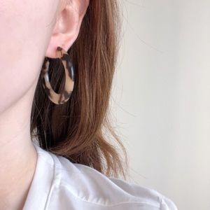 Jewelry - Blonde Tortoise C Shaped Hoop Earrings Jewelry - Blonde Tortoise C Shaped Hoop Earrings